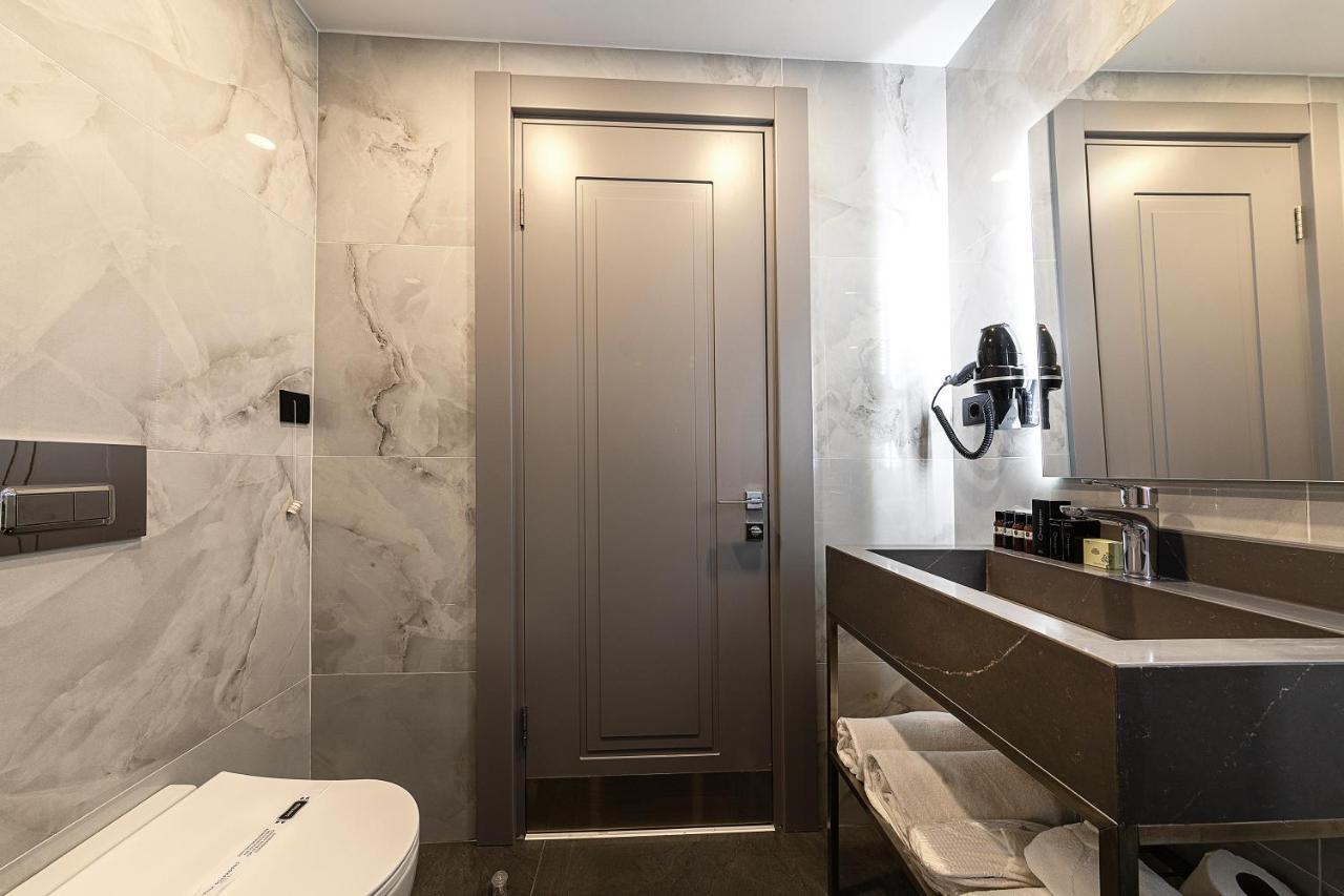 Pera Bosphorus Готель 4*